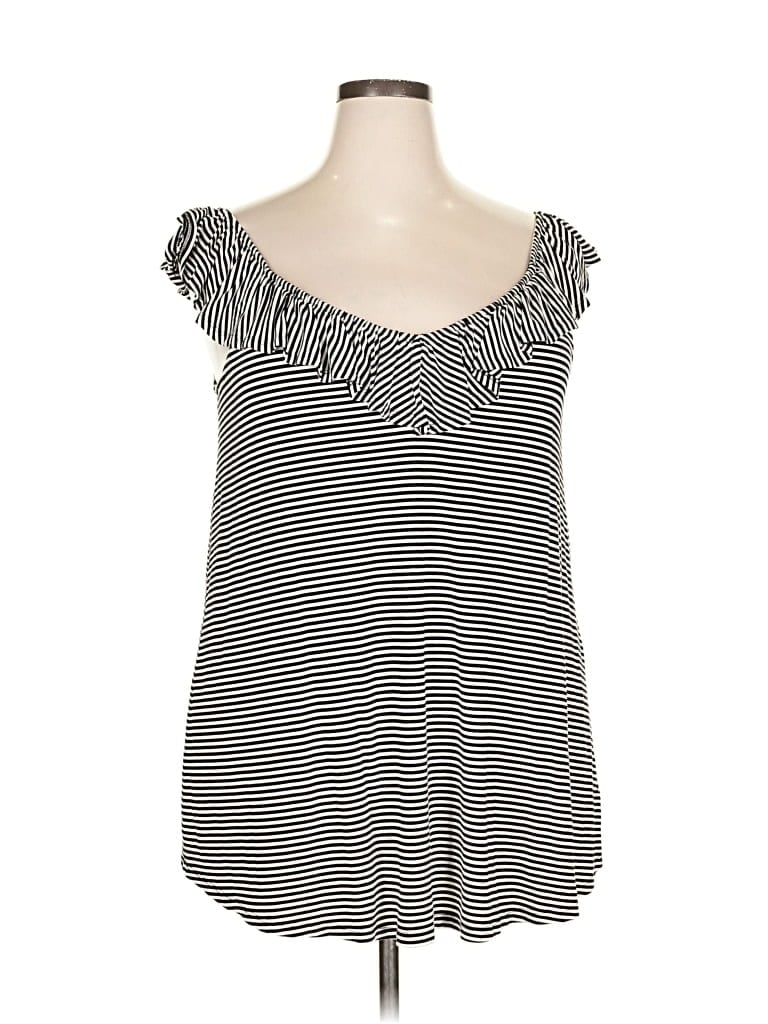 Pre-owned Torrid Short Sleeve Top Black Sweetheart Neckline Tops