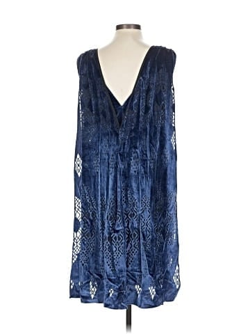Nomad by Morgan Carper Cocktail Dress (view 2)
