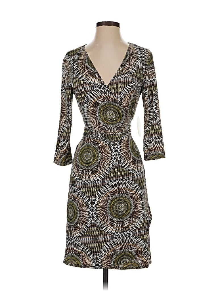 Pre-owned Emma & Michele 3/4 Sleeve Top Brown V Neck Tops