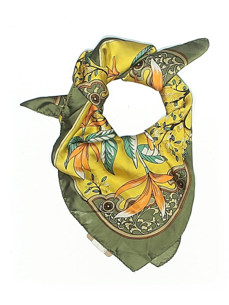 Unbranded Scarf In Green