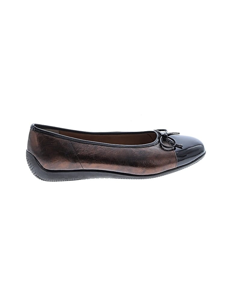 Pre-owned Ara Flats In Brown