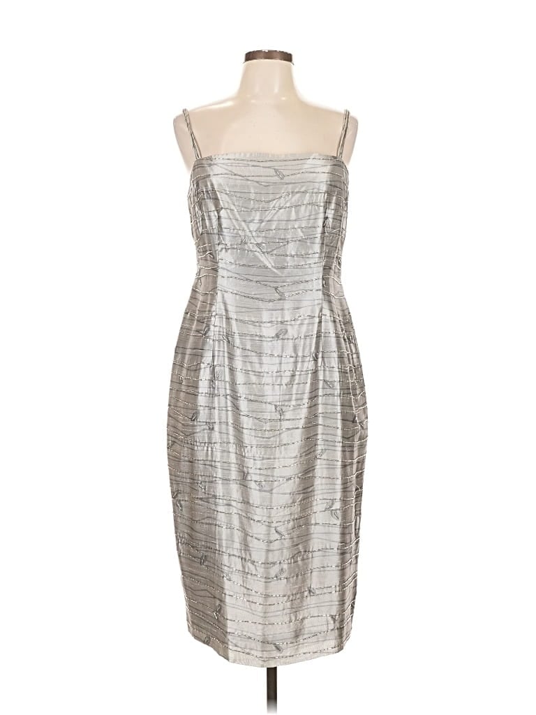 Dana Buchman Cocktail Dress In Silver