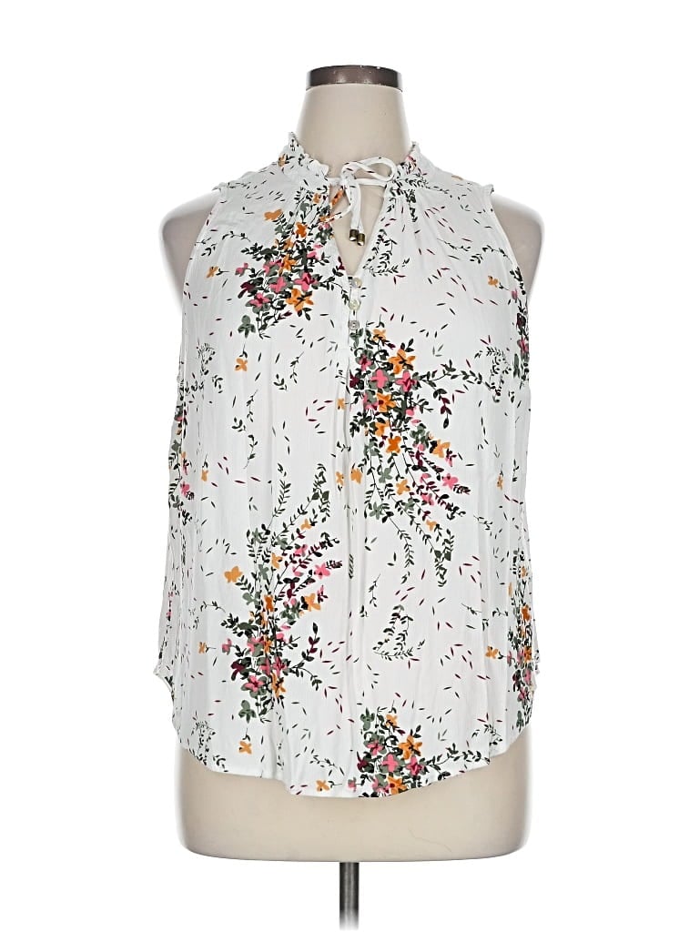Pre-owned Market & Spruce Sleeveless Blouse In White