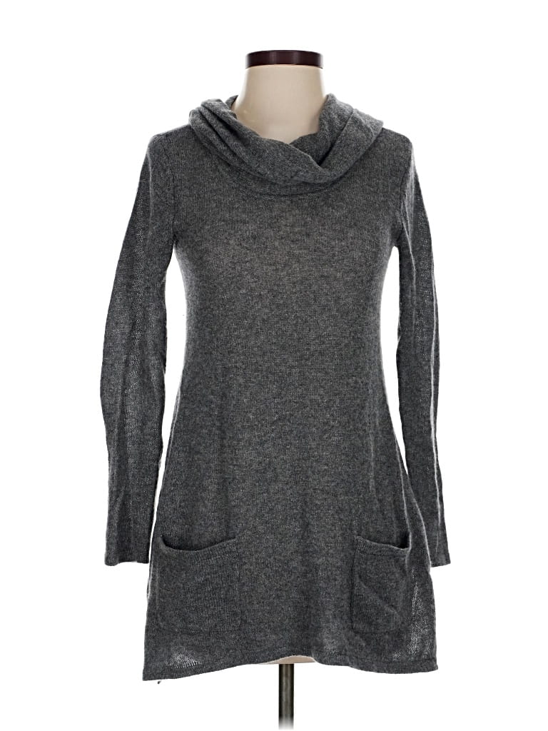 Pre-owned Saks Fifth Avenue Pullover Sweater In Gray