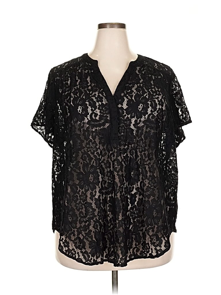 Pre-owned Torrid Short Sleeve Blouse In Black