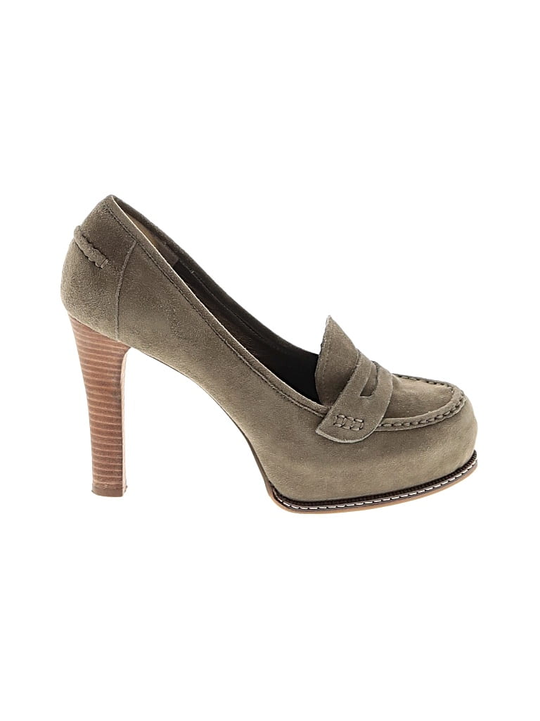 Pre-owned Banana Republic Heels In Green