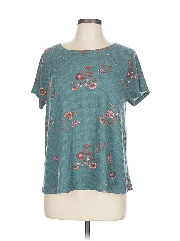 Pre-owned Torrid Short Sleeve T-shirt In Blue