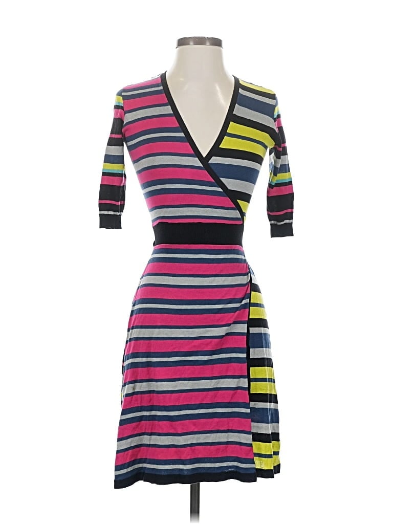 Pre-owned Bcbgmaxazria Romper In Pink