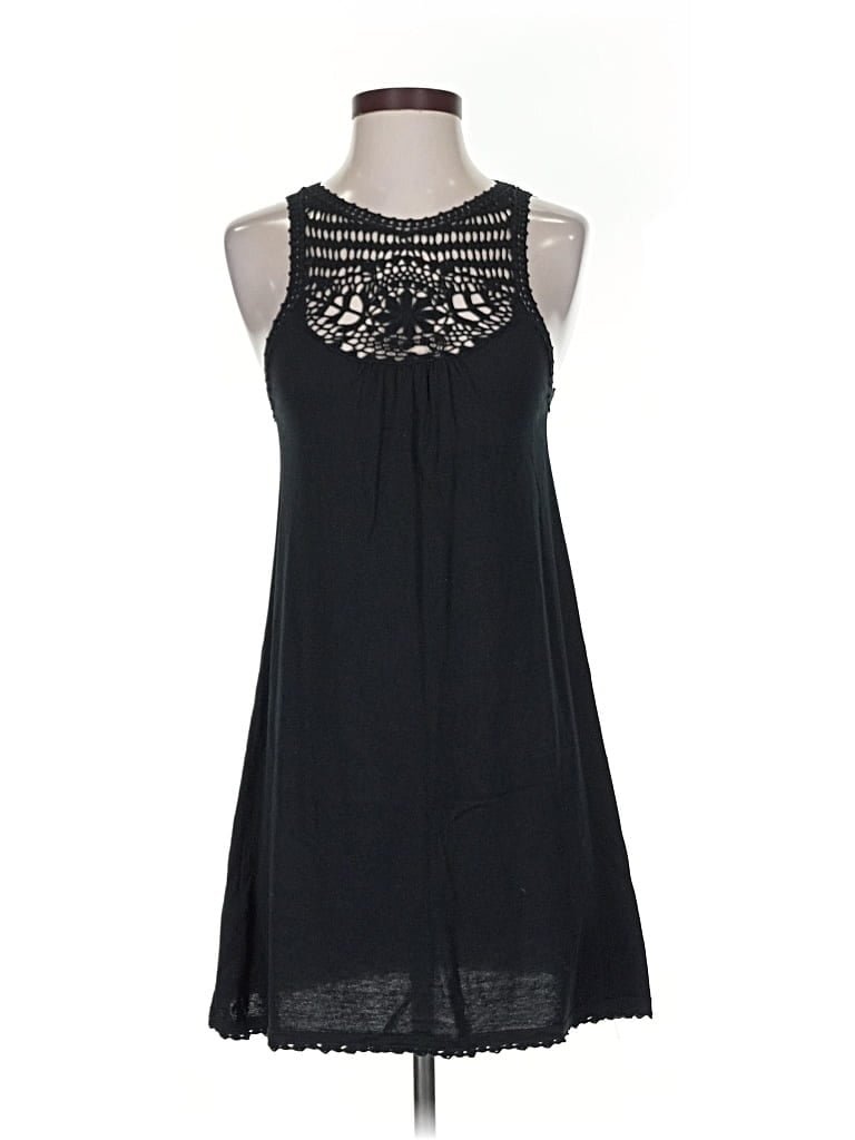 Pre-owned Bcbgmaxazria Casual Dress In Black