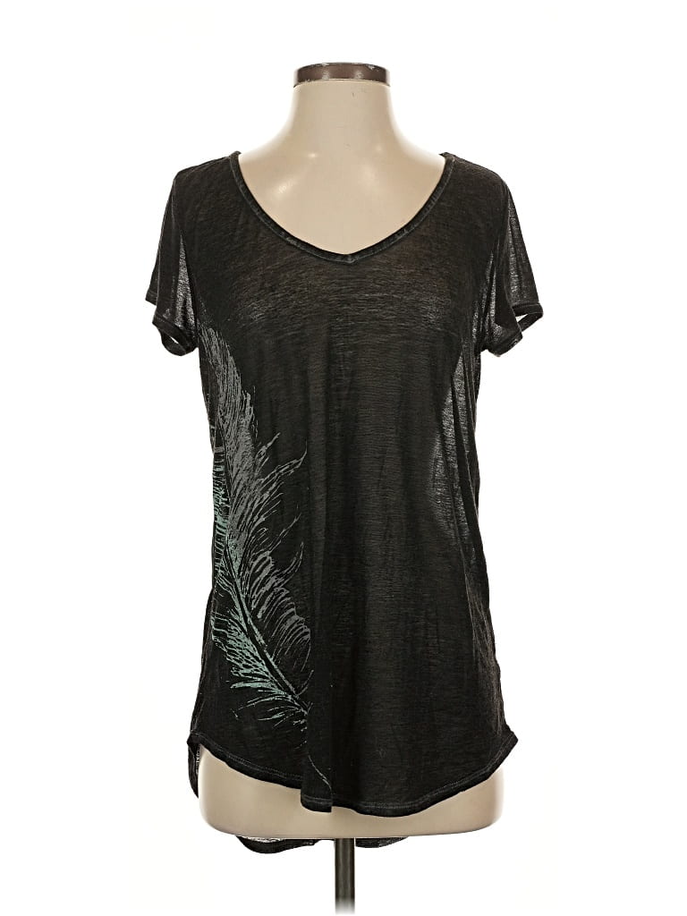 Pre-owned Maurices Short Sleeve T-shirt In Black