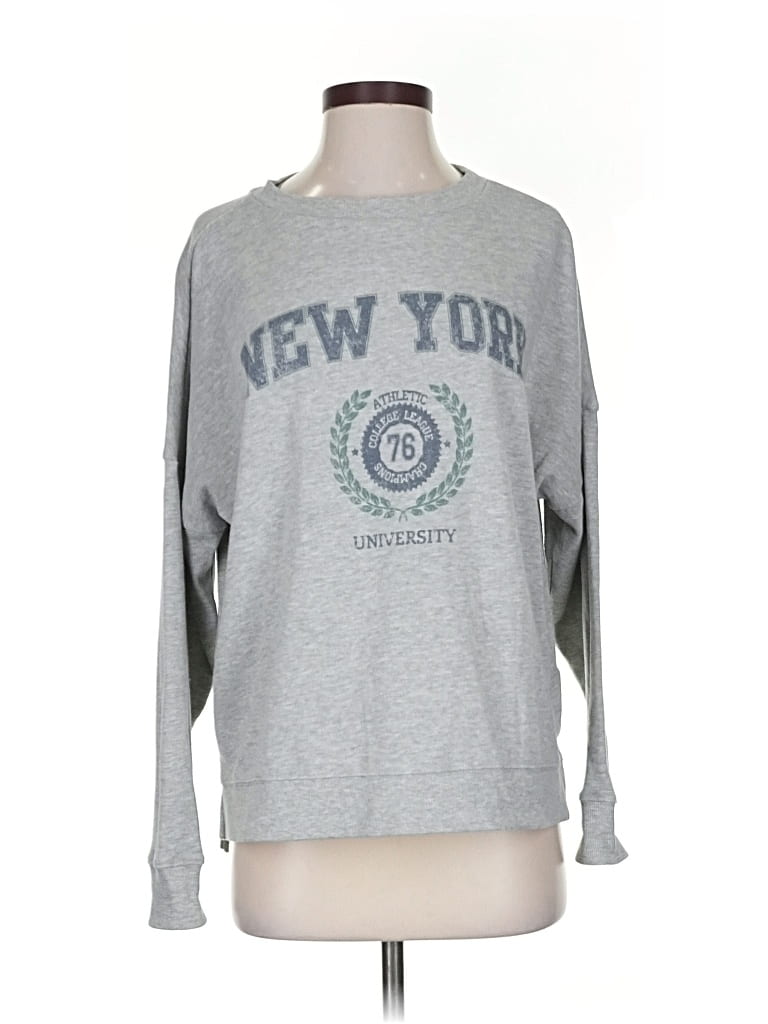 Pre-owned Colsie Sweatshirt In Gray