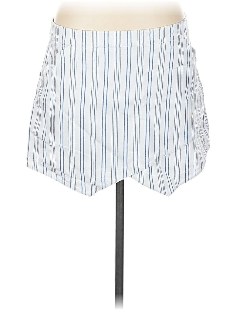 Pre-owned Bcbgmaxazria Casual Skirt In White