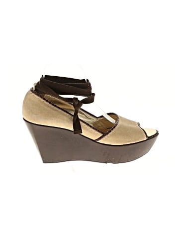 Vicini Wedges (view 1)
