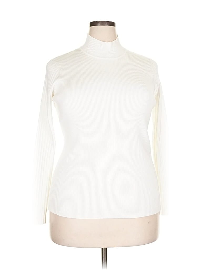 Universal Standard Turtleneck Sweater In White