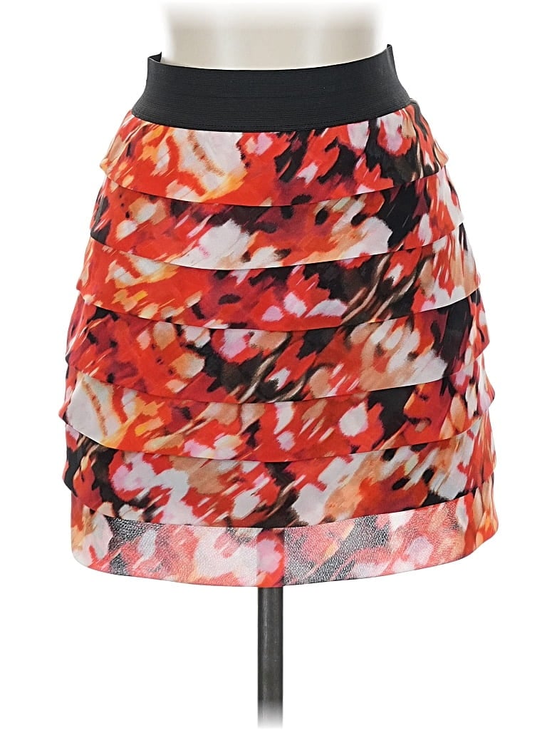 Pre-owned Guess Casual Skirt In Red