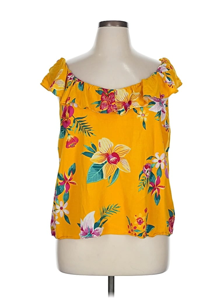 Pre-owned Old Navy Sleeveless Blouse In Yellow