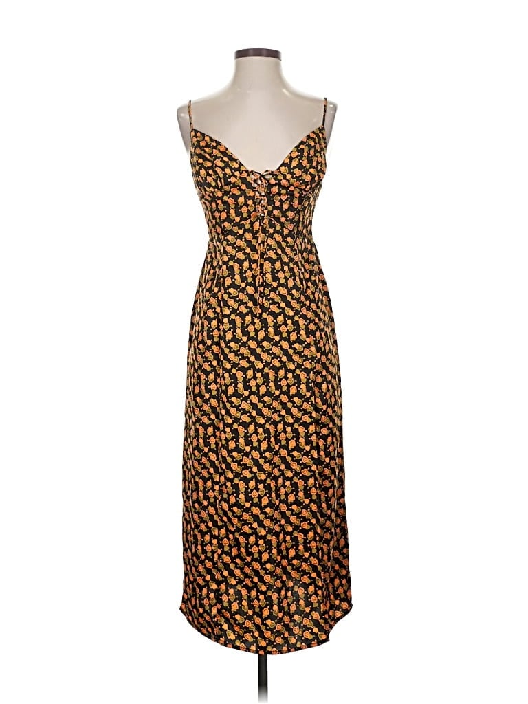 Pre-owned Urban Outfitters Casual Dress In Brown