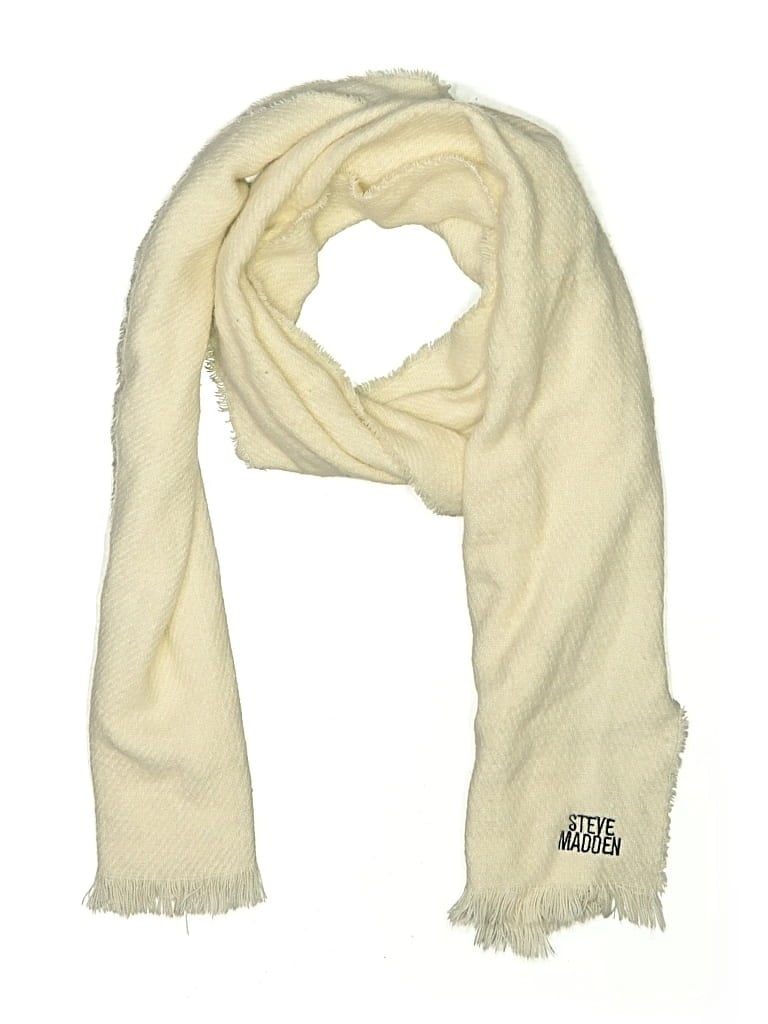 Pre-owned Steve Madden Scarf In White