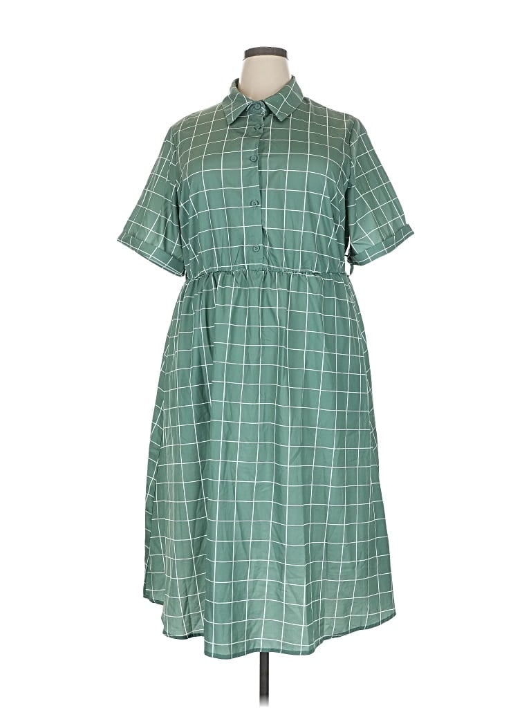 Pre-owned Bloomchic Casual Dress In Green