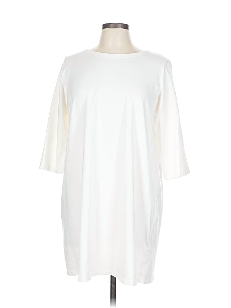 Pre-owned Eileen Fisher 3/4 Sleeve T-shirt In White