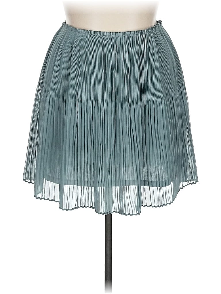 Pre-owned H&m Casual Skirt In Gray