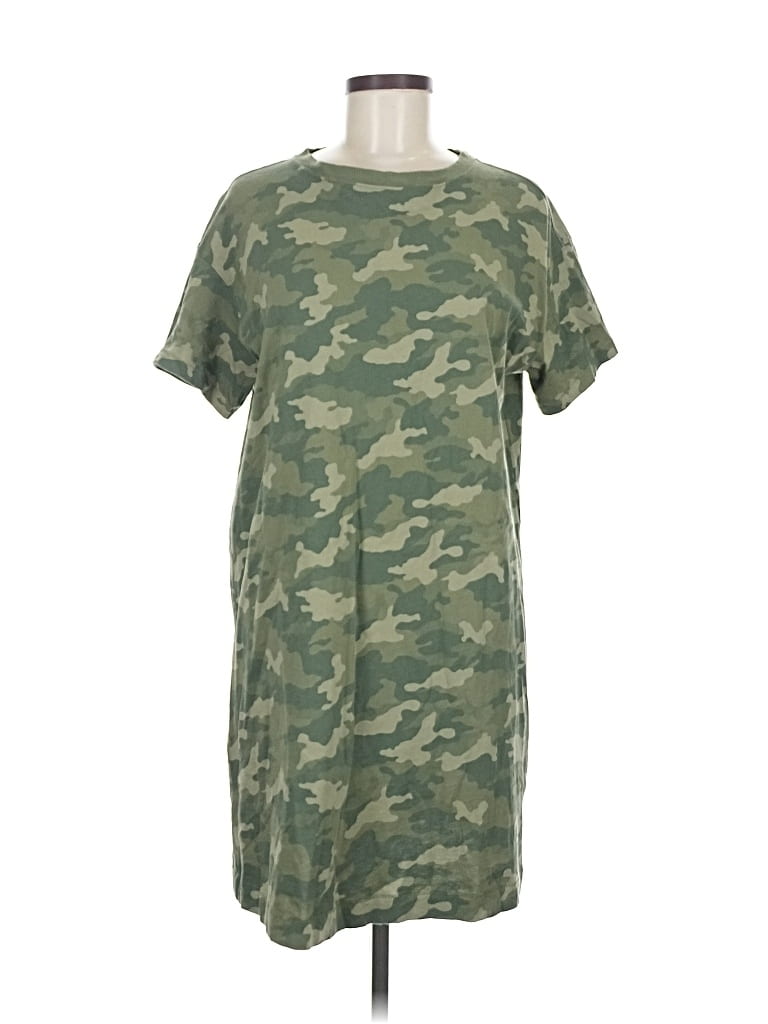 Pre-owned Old Navy Casual Dress In Green