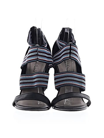 Michael Antonio Heels (view 2)
