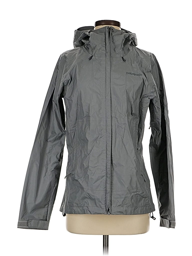 Pre-owned Patagonia Raincoat In Gray