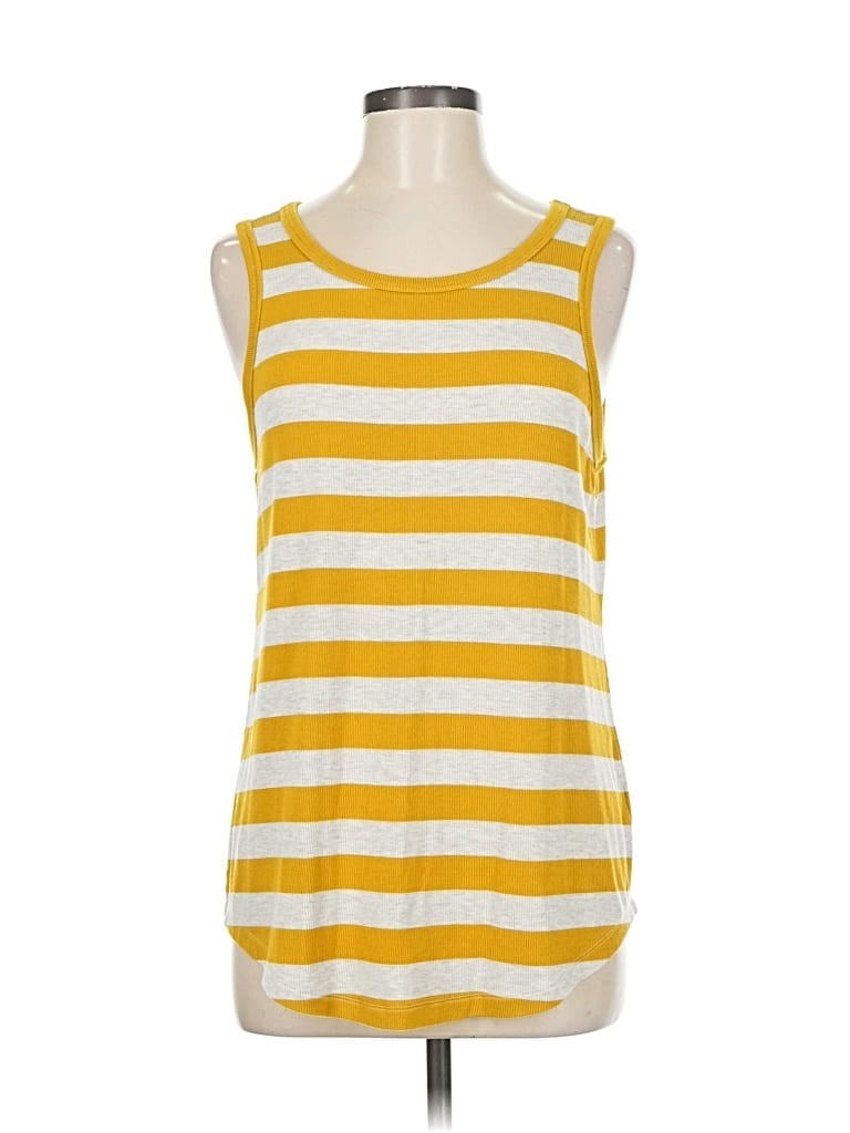 Pre-owned Cabi Sleeveless T-shirt In Yellow