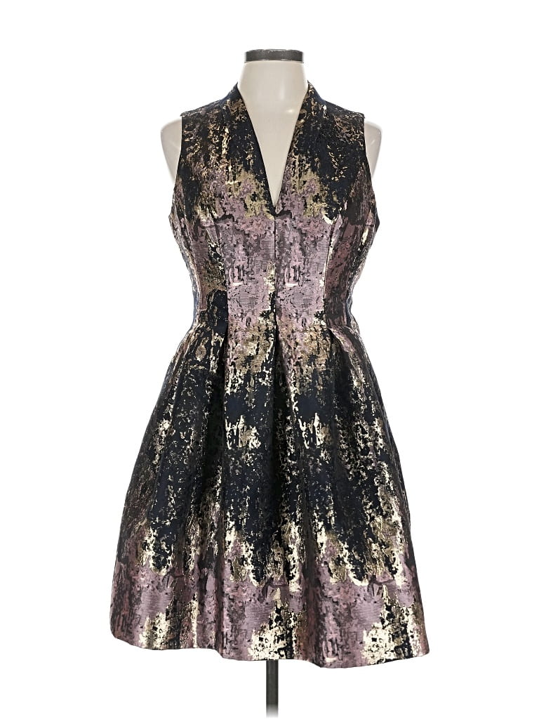 Pre-owned Vince Camuto Cocktail Dress In Purple