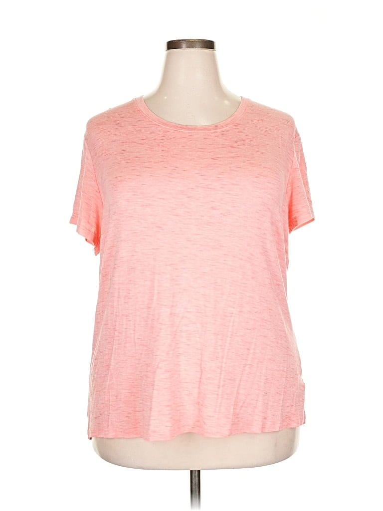 Pre-owned Avia Short Sleeve T-shirt In Pink