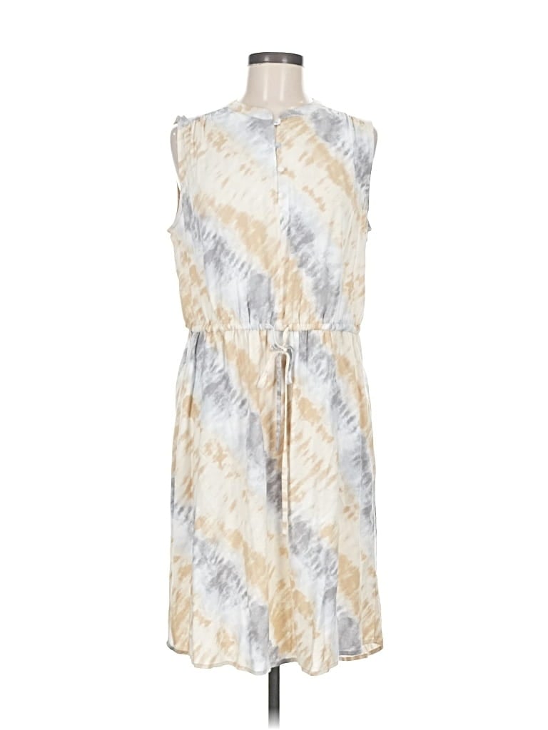 Pre-owned Time And Tru Casual Dress In White