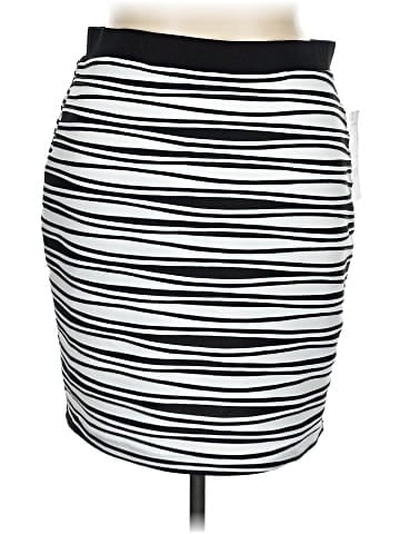 Ann Taylor Casual Skirt (view 1)