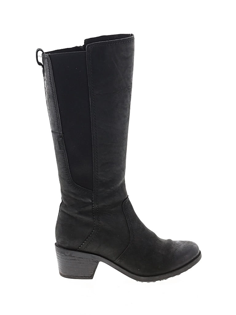 Pre-owned Teva Boots In Black