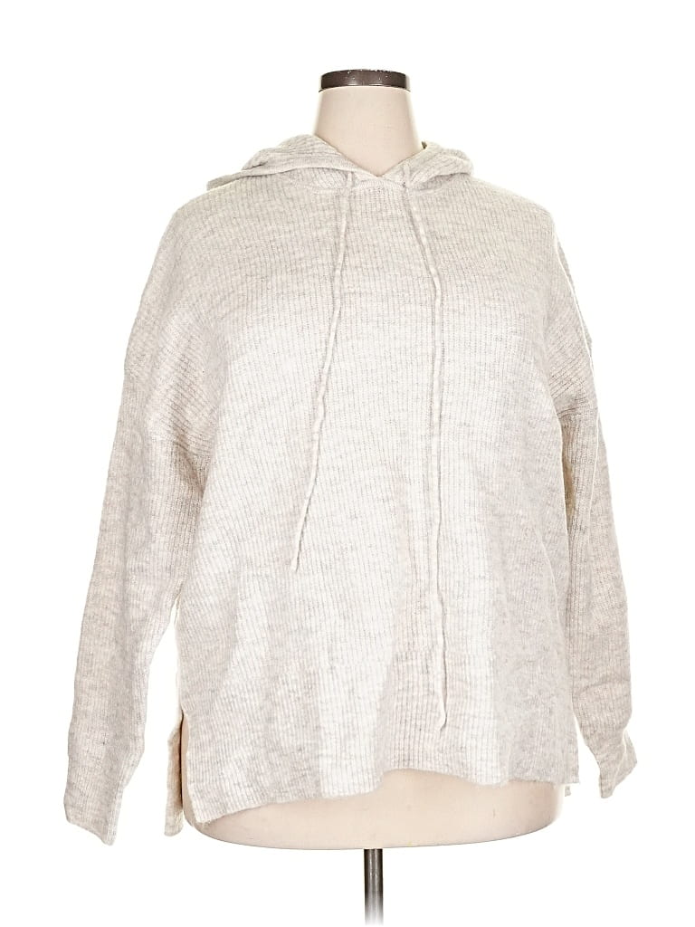 Pre-owned Chic Soul (chicsoul.com) Pullover Sweater In Silver