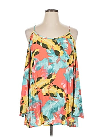 Weekend Suzanne Betro Sleeveless Blouse (view 1)