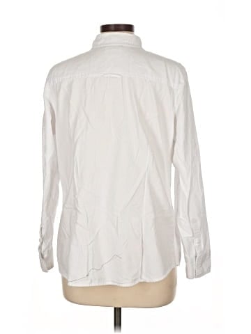 Croft & Barrow Long Sleeve Button-Down Shirt (view 2)