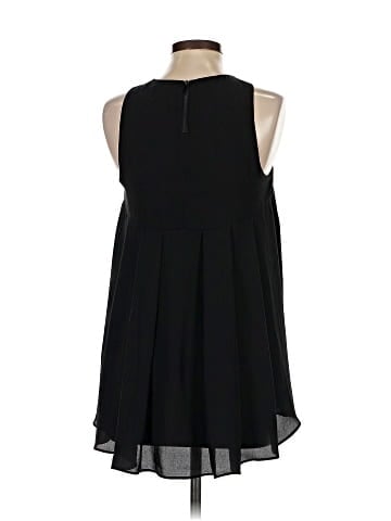 Elizabeth and James Sleeveless Blouse (view 2)