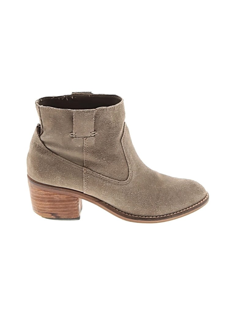 Pre-owned Dolce Vita Ankle Boots In Brown