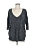 Express One Eleven Gray 3/4 Sleeve Top Size M - photo 1
