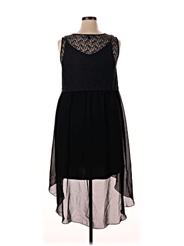 Mlle Gabrielle Casual Dress (view 2)