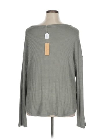 Studio Ko Long Sleeve T-Shirt (view 2)