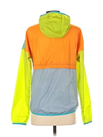 Cotopaxi Windbreaker (view 2)