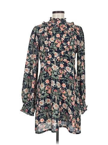 Esley Casual Dress (view 1)