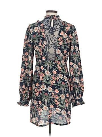 Esley Casual Dress (view 2)