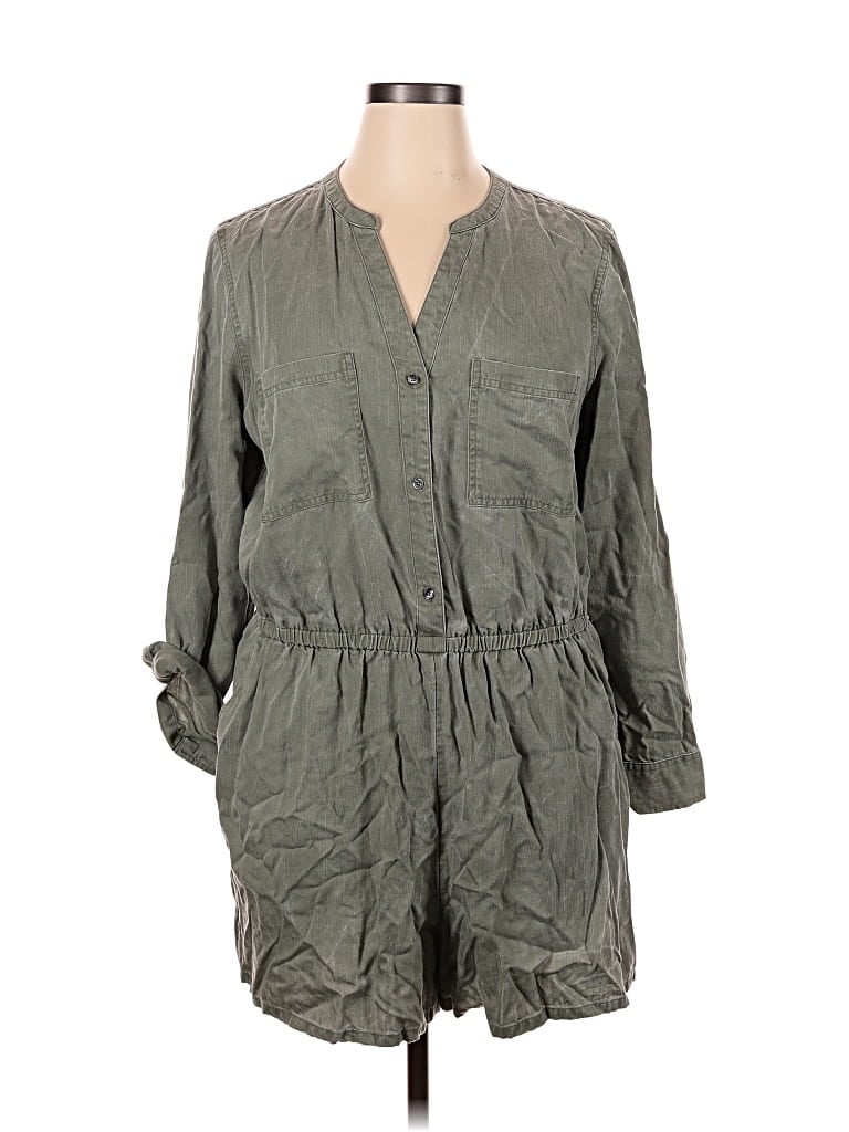 Pre-owned Old Navy Romper In Gray
