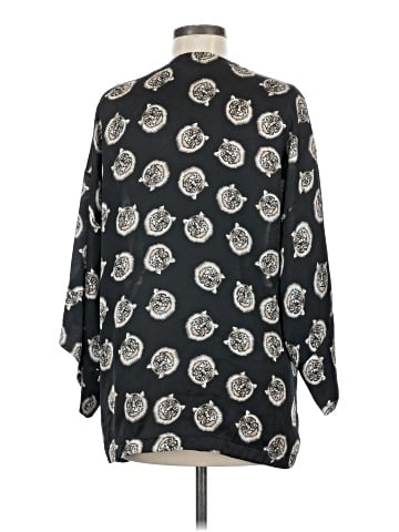 Lucca Couture Kimono (view 2)