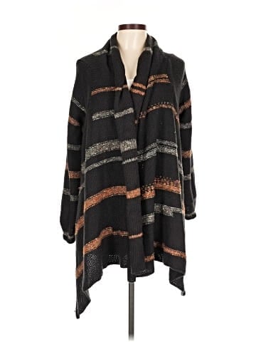 Curio Poncho (view 1)
