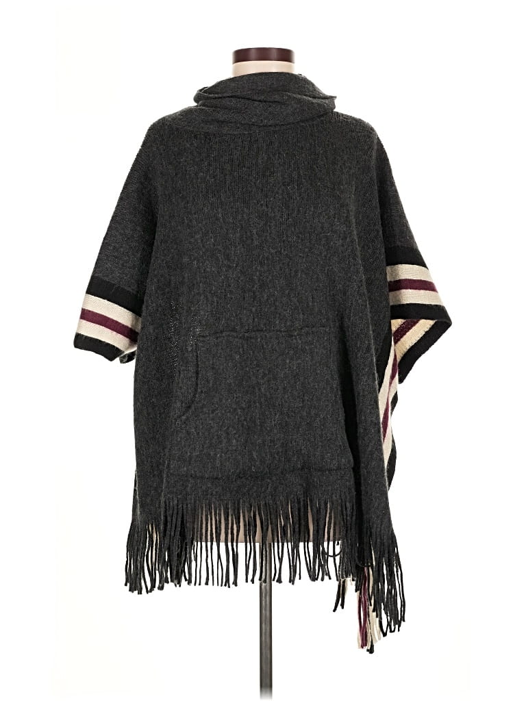 Pre-owned Steve Madden Poncho In Gray