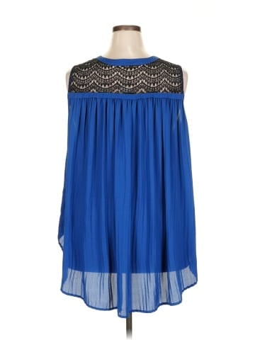 JunaRose Sleeveless Blouse (view 2)